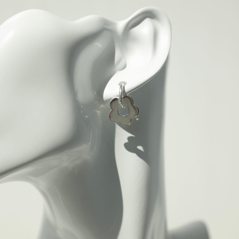 Dommsi-nastavitelne-nausnice-striebro-stastna-si