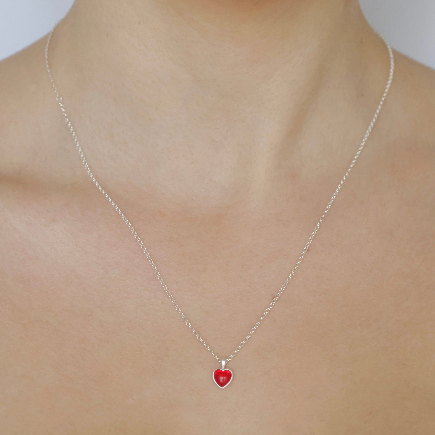 Dommsi-nastavitelny-nahrdelnik-striebro-lubena-si